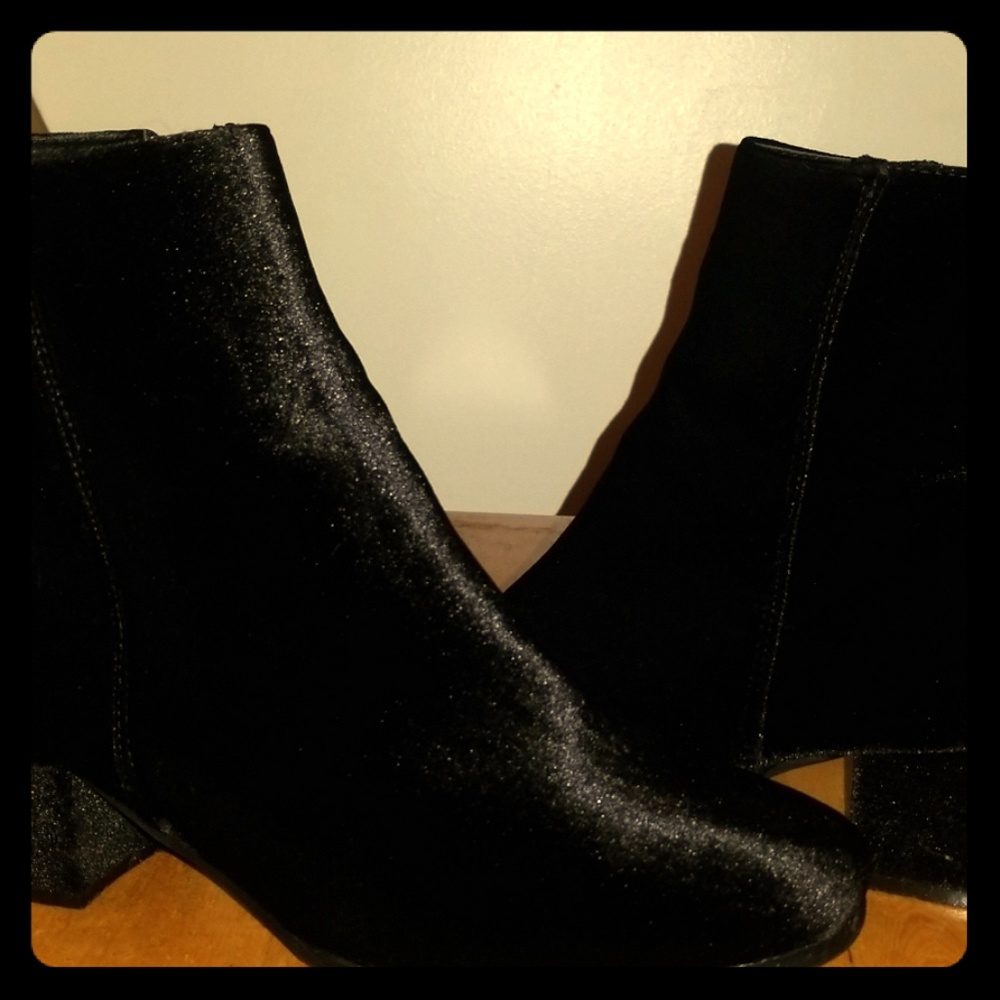 Women's Ankle Boots Size 8.5